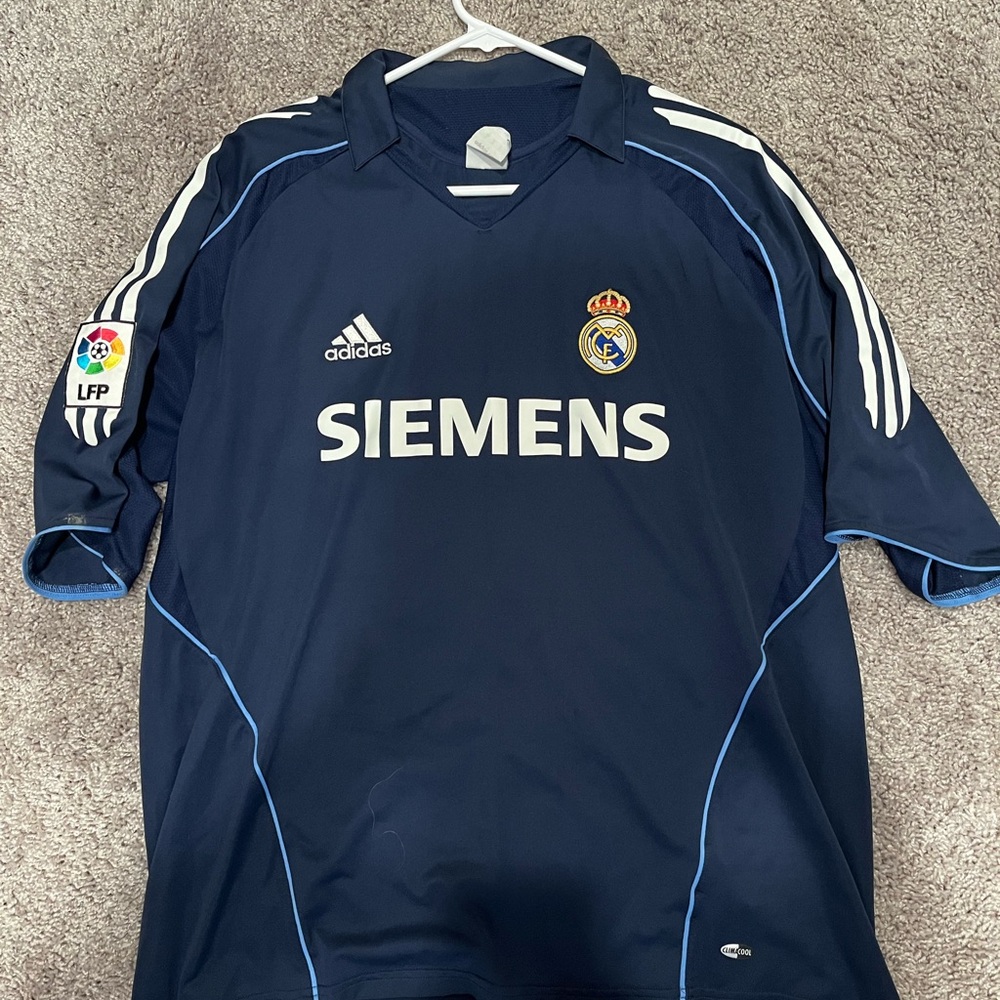 Adidas 05/06 Real Madrid Roberto Carlos Jersey